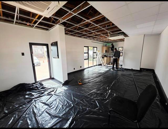 BUSINESS PROPERTY TO RENT IN LYNNWOOD